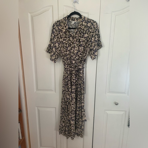 H&M Tie Belt Dress - Picture 4 of 5